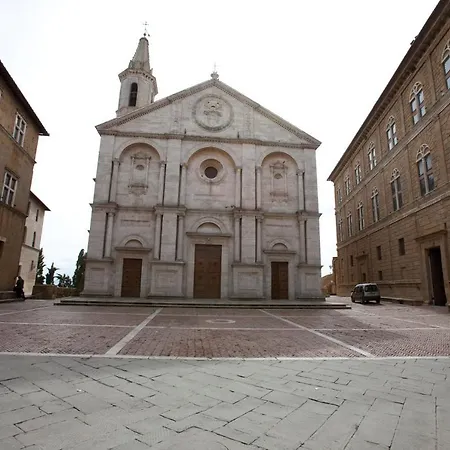 Sergio And Clementina House Apartment Pienza
